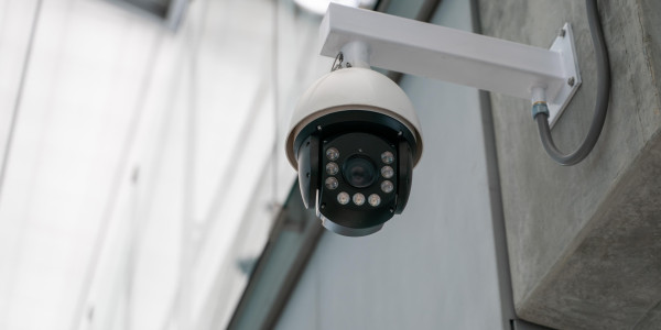 Reformas Integrales de Naves Industriales Sils · Sistema de Circuito Cerrrado de Seguridad