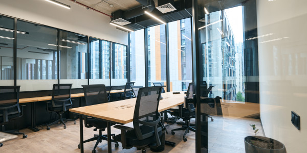 Reformas Integrales de Oficinas y Despachos la Vall de Bianya · Diseño y Planificación Espacios de Trabajo