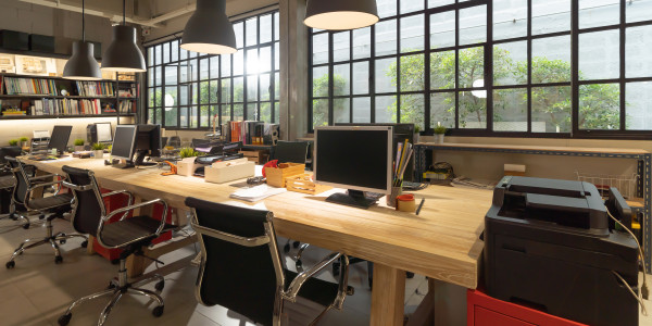 Reformas Integrales de Oficinas y Despachos la Vall de Bianya · Optimización de Espacios de Trabajo